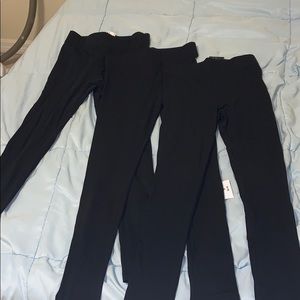 3 Black Leggings - Small Long